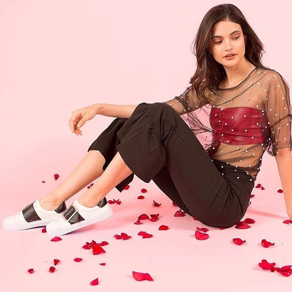 NWT. White buckle sneaker - Picture 3 of 8